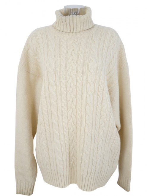 LKW-Thin cable sweater 3.jpg